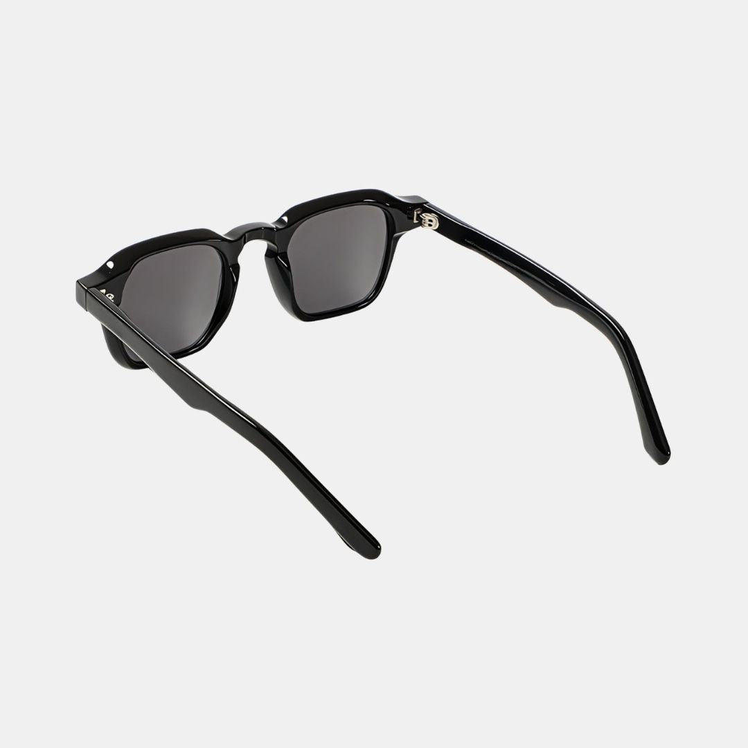 VINTAGE EDGE - Razewear